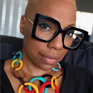 Oversized blue light glasses.  See all photos